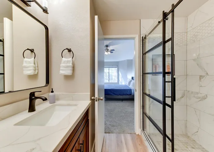 Holiday home Balcony & Pool Access: Quiet West Chandler